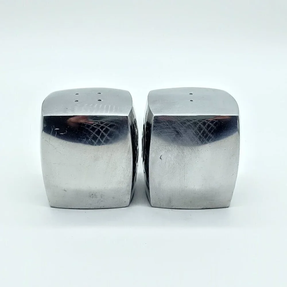 Wilton Armetale Reggae Pewter Salt & Pepper Shakers
